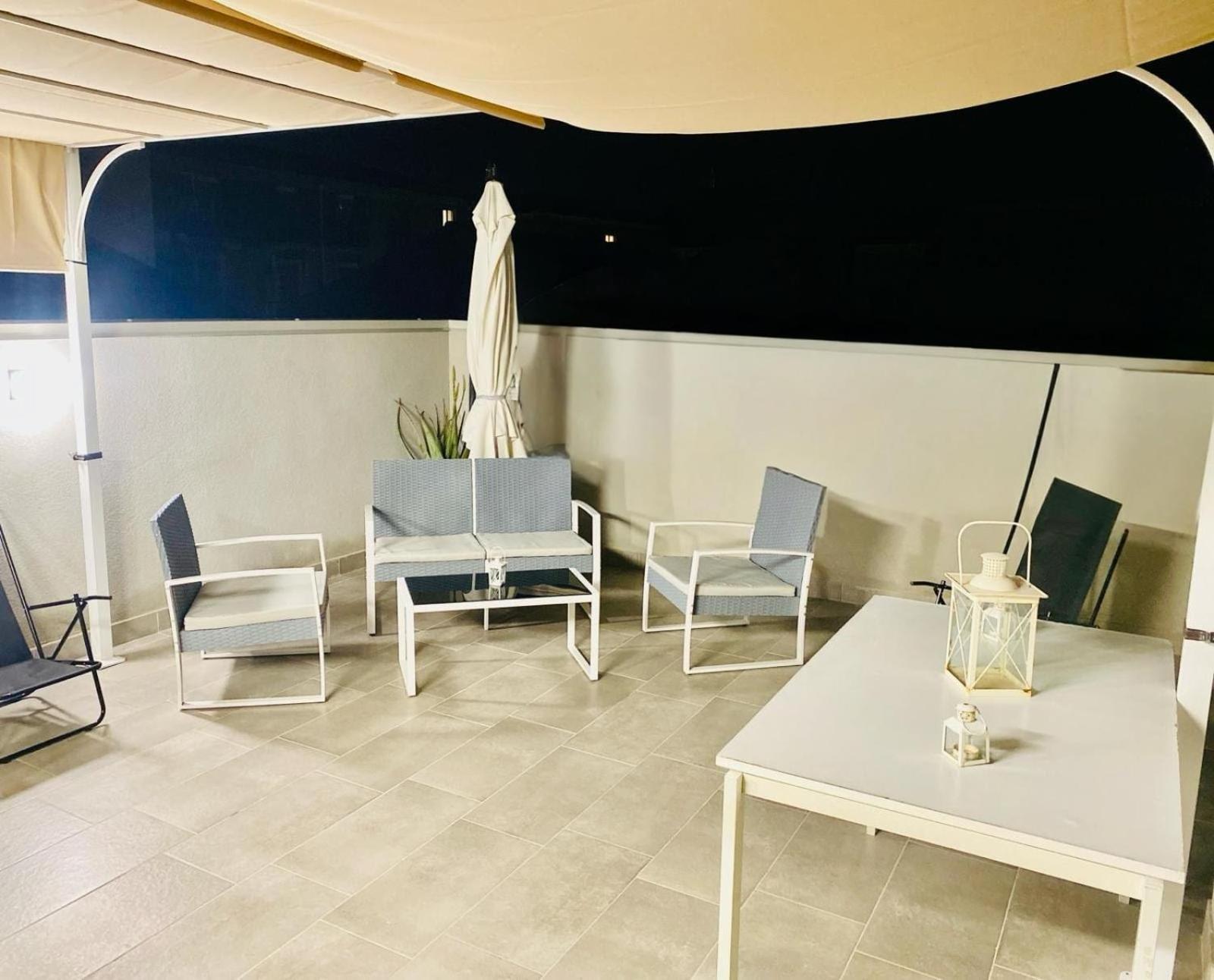 مبيت وإفطار كاتانيا Royal House المظهر الخارجي الصورة